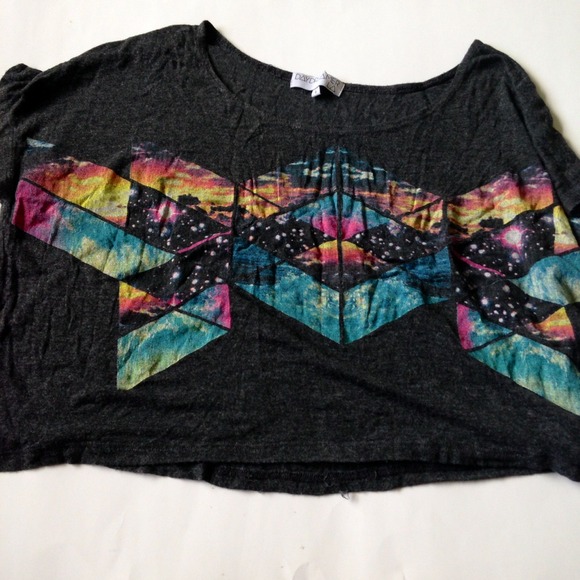 Daydreamer LA top. - Picture 1 of 1