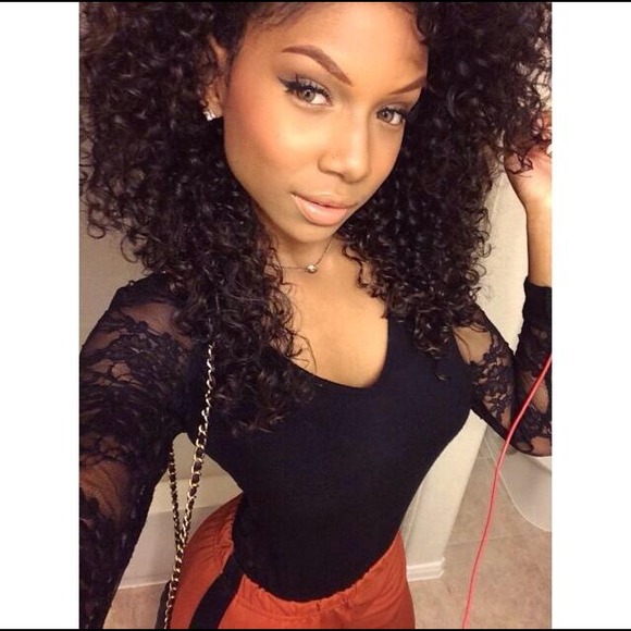 Curly virgin hair/wig - Picture 2 of 3