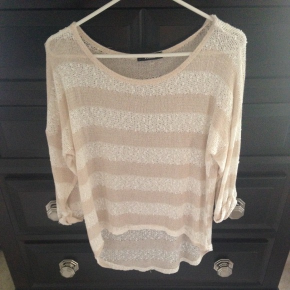 REDUCED!!! Peach and cream hi-low sweater
