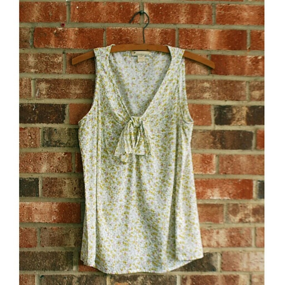 Lightweight Floral Twenty One Tank with Front Tie - Picture 2 of 2