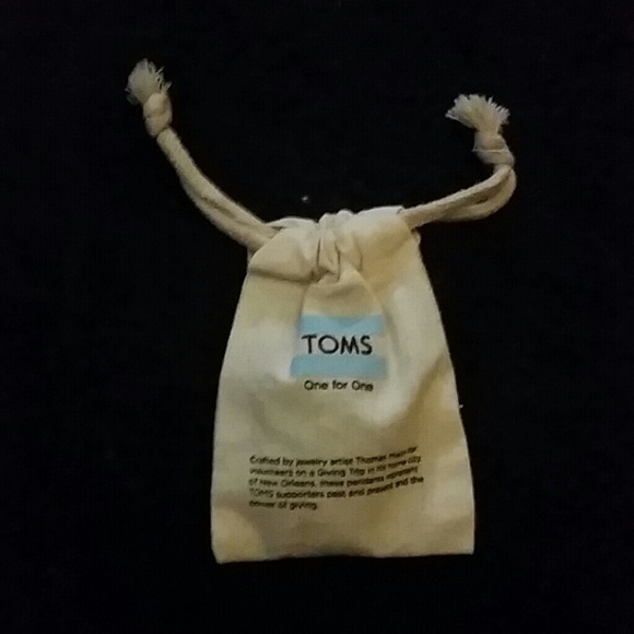 Tom's Necklace