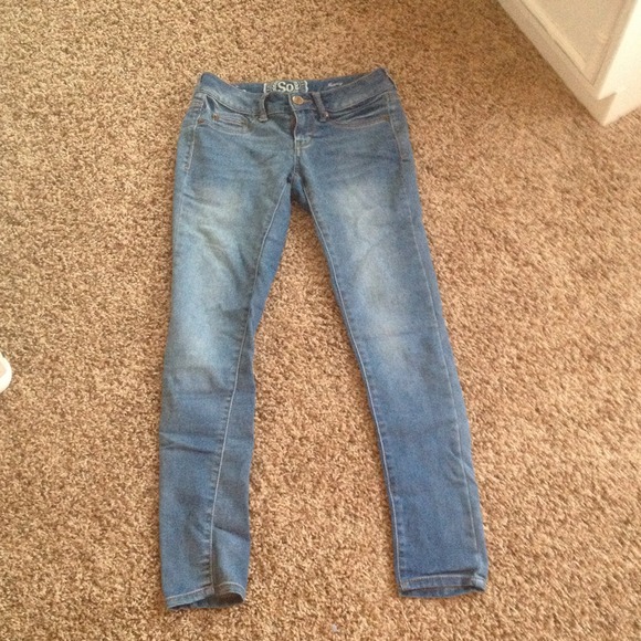 light washed skinny jeggings!