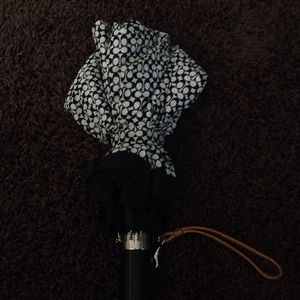 Coach umbrella