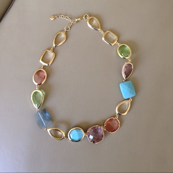 Carolee California Girls Collar Necklace NWOT - Picture 2 of 2