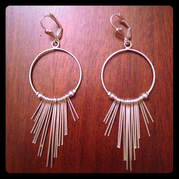 Earrings - Picture 1 of 1