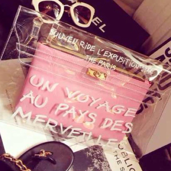 Clutches & Wallets - 🔆1d sale "Walk in wonderland" clutch -pink