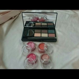 Makeover Me Essentials Set