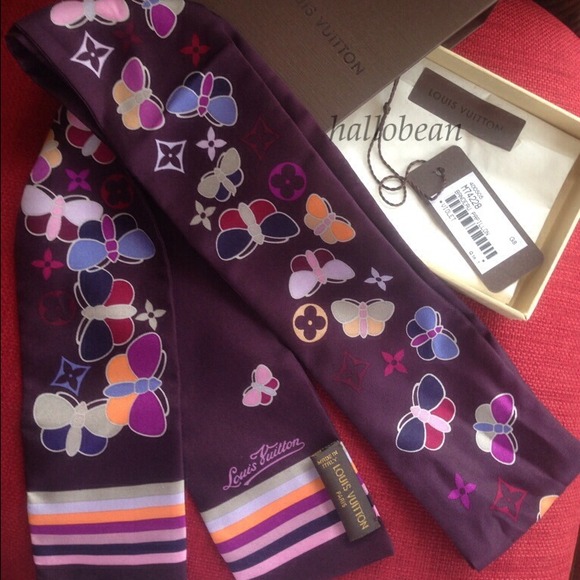 SOLD~~Louis Vuitton VIOLET Papillon Bandeau Scarf