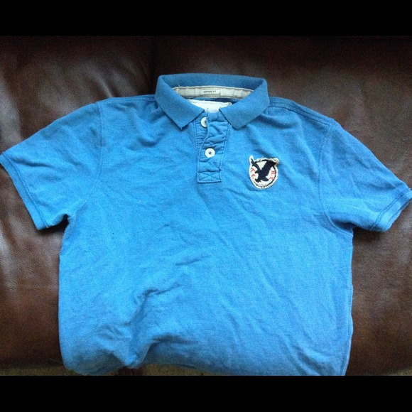 American Eagle shirt