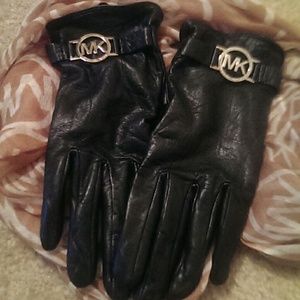 Michael Kors leather gloves
