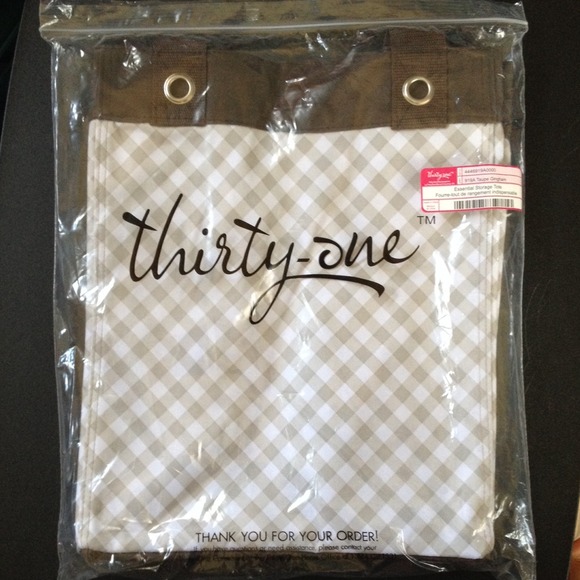 Thirty-One Essential Storage Tote in Taupe Gingham