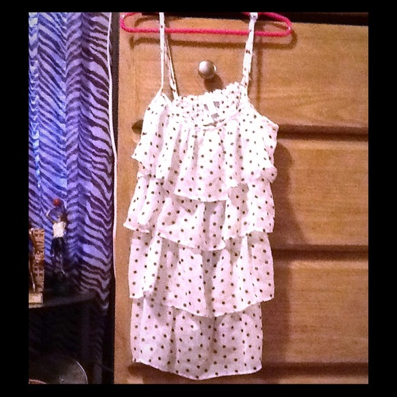 White with black polka dots tank