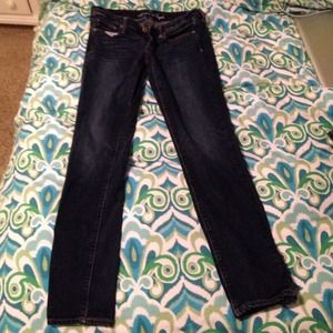 American Eagle dark wash skinny jeans