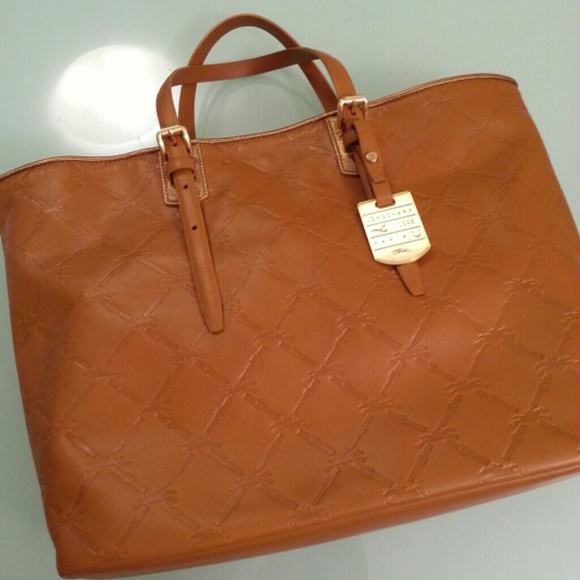 * LONGCHAMP * Leather large size tote. - Picture 1 of 4