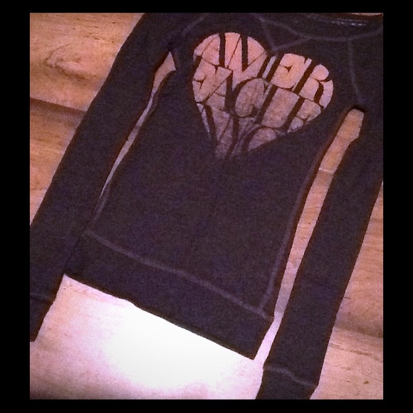 Long sleeve American eagle shirt