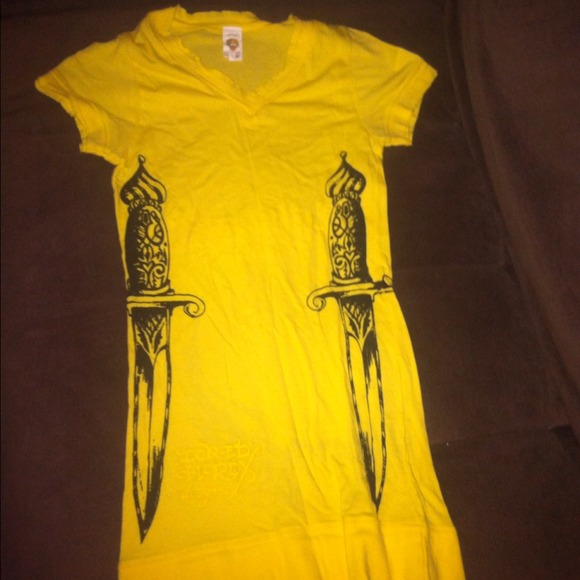 Ed Hardy Women's shirt size medium