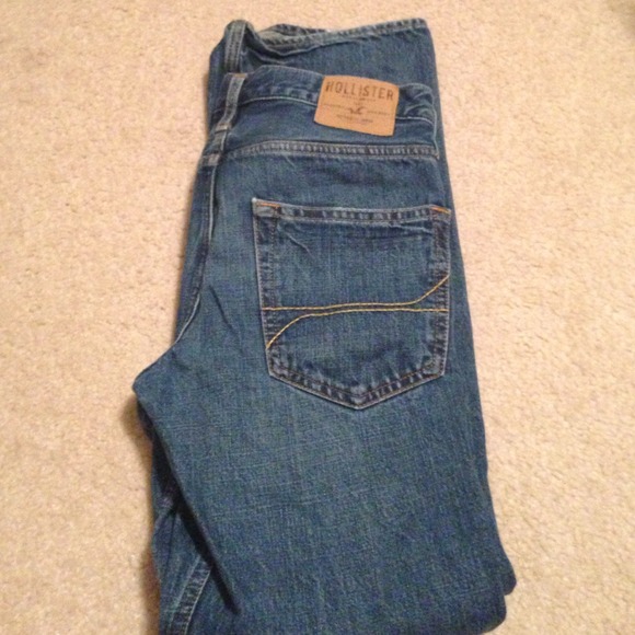 Hollister jeans