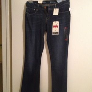✂️PRICE CUT✂️ BRAND NEW Levi's Bold Curve Jeans