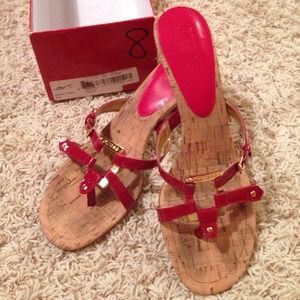 Guess "GWMILTONIC" Red Cork Heels