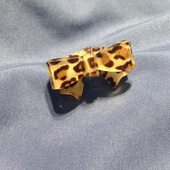 Cheetah print ring