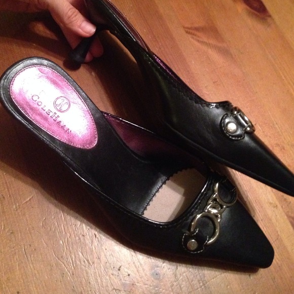 Cole Haan Shoes, Size 7.5, like new condition