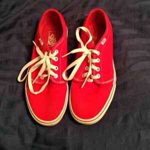 Red Vans❤️