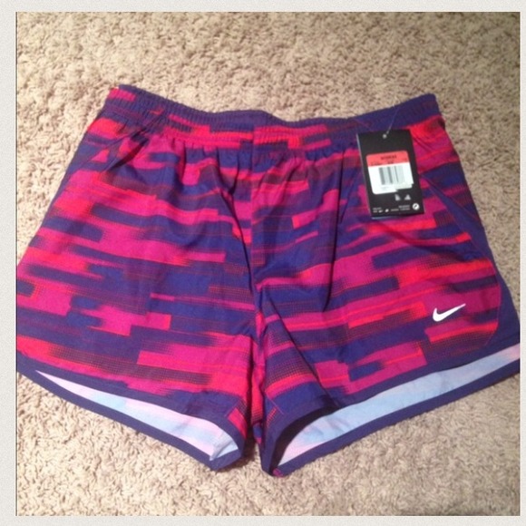 ✋✋SOLD✋✋ - Picture 2 of 2