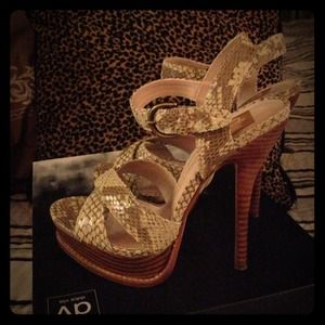 Dolce Vita "Siren" snake pumps