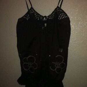 Ruffle Crotchet Beaded Tank top