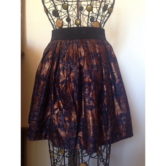 Lovely skirt for any occasion!
