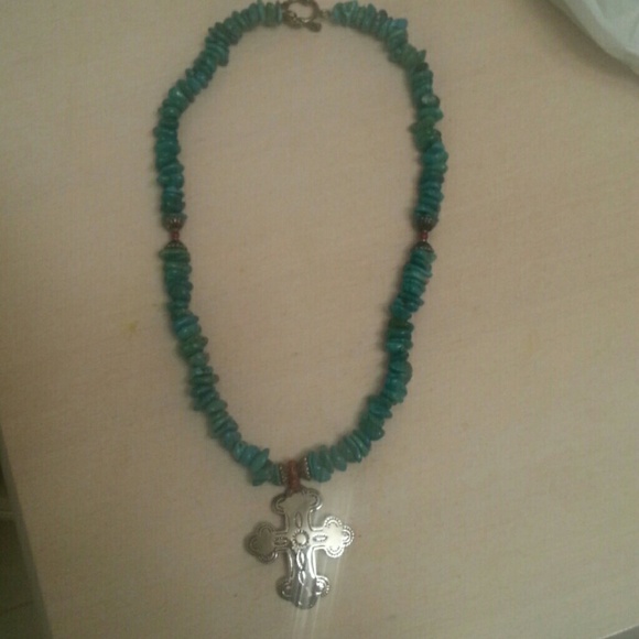 Turquoise necklace with silver cross