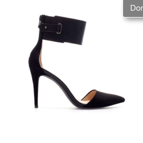 Zara black vamp ankle heels! Size 5! New