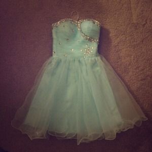 Stunning Homecoming/Prom Dress
