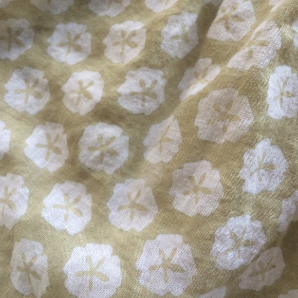 Poncho/cover up - Picture 3 of 4