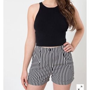 The Pleated Cuff Short - Two prints available