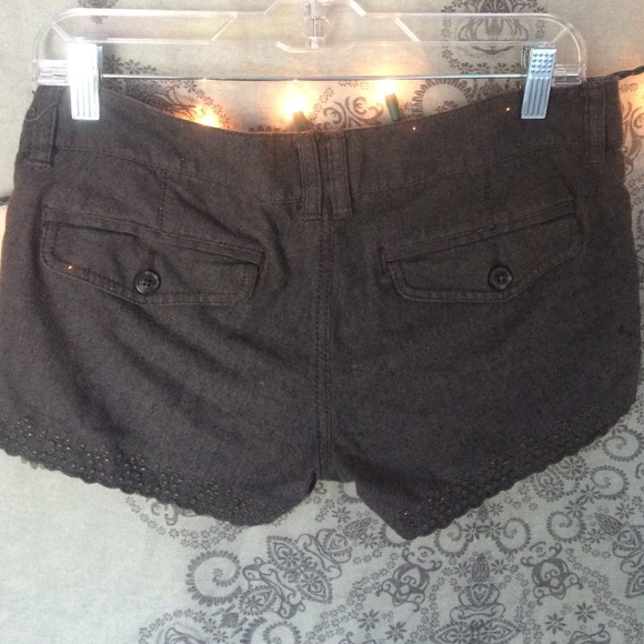 Shorts - Picture 4 of 4