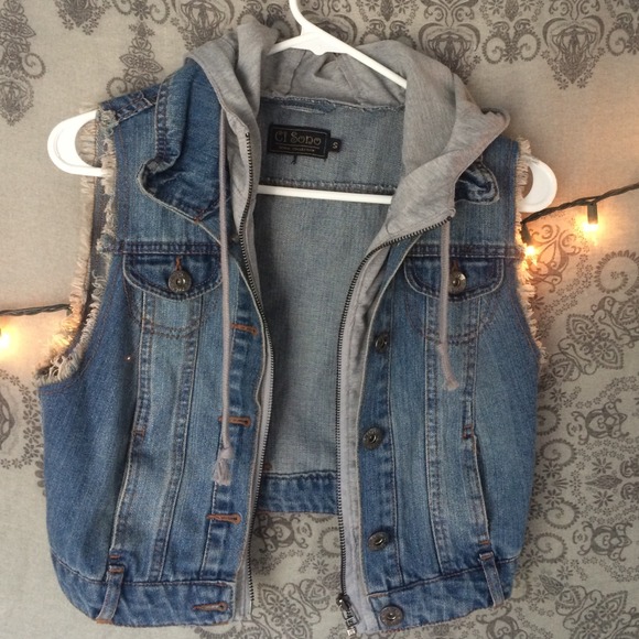 Denim vest - Picture 1 of 4