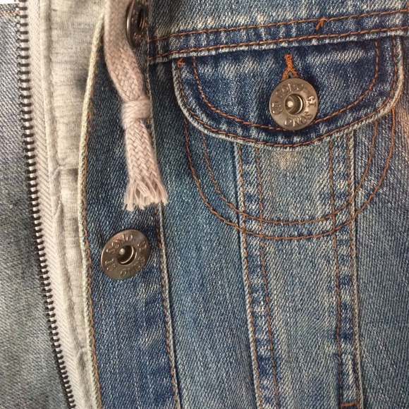 Denim vest - Picture 3 of 4