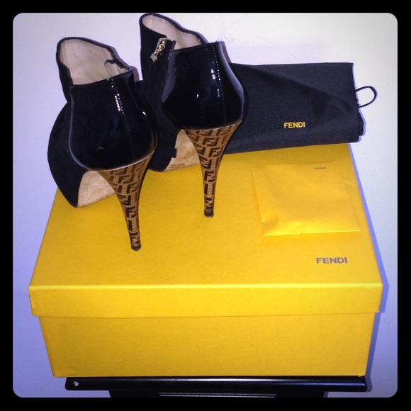 FENDI Ankle Booties