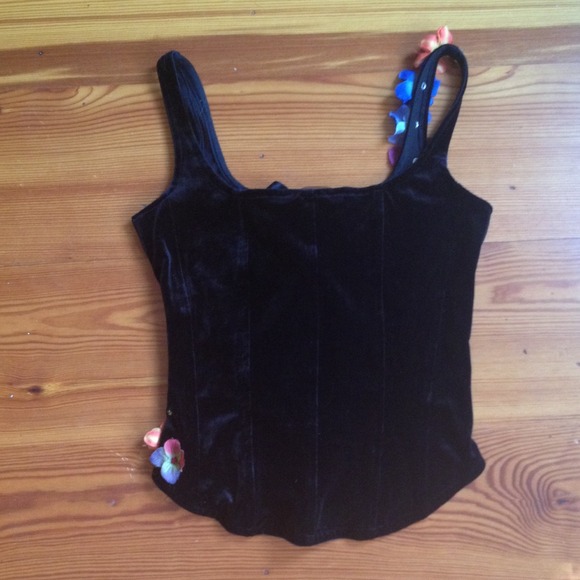 Maggie Barry top - Picture 2 of 2