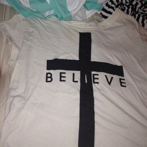 Believe L graphic tee from forever 21 good as new