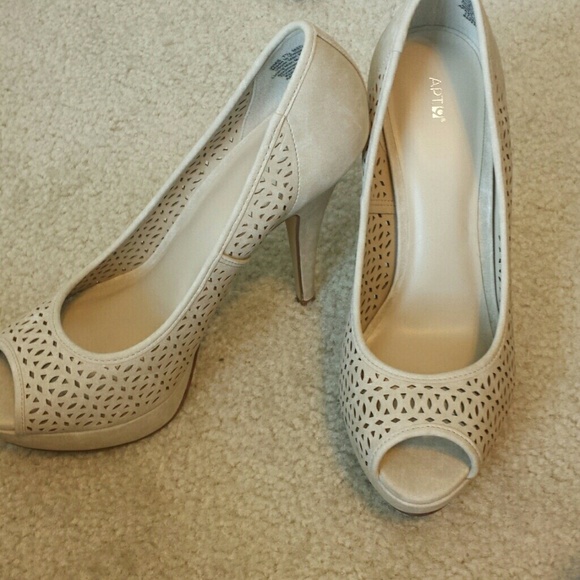 Brand New Peep Toe Heels