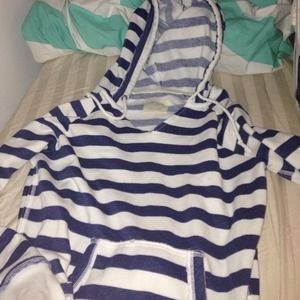 Light weight sweatshirt from aerie! good as new