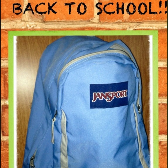 *Sold on Vinted*Light blue & navy Jansport book