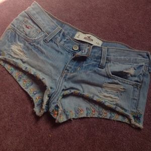 Hollister shorty shorts