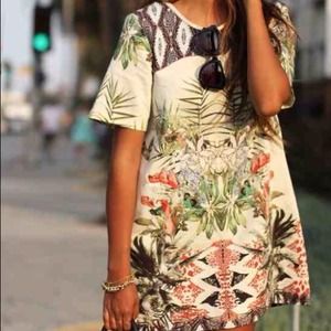 Transition in to fall with this amazing pcs