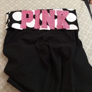 Pink yoga leggings