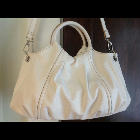 Handbag - Picture 2 of 4