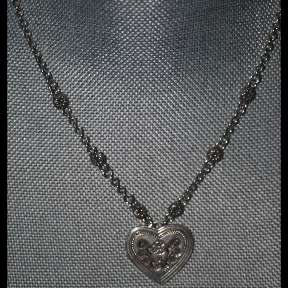 💗💗Brighton Necklace💗💗 Very Rare - Picture 2 of 2