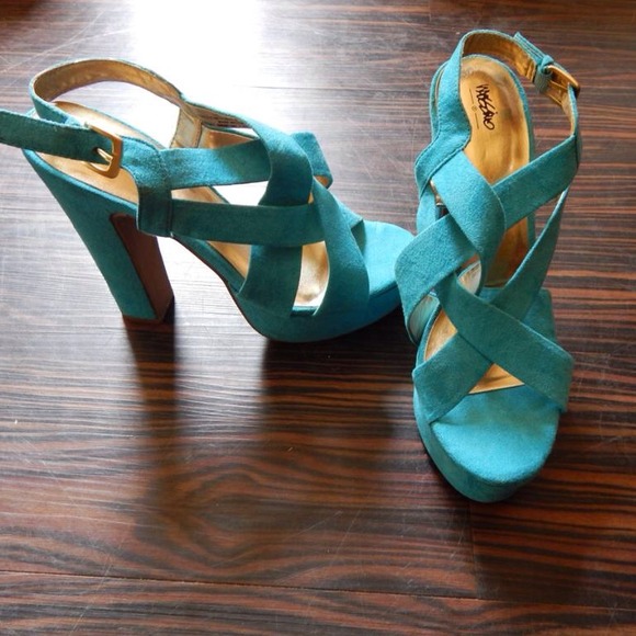 Teal Platform Sandals High Heels NEvER WORN